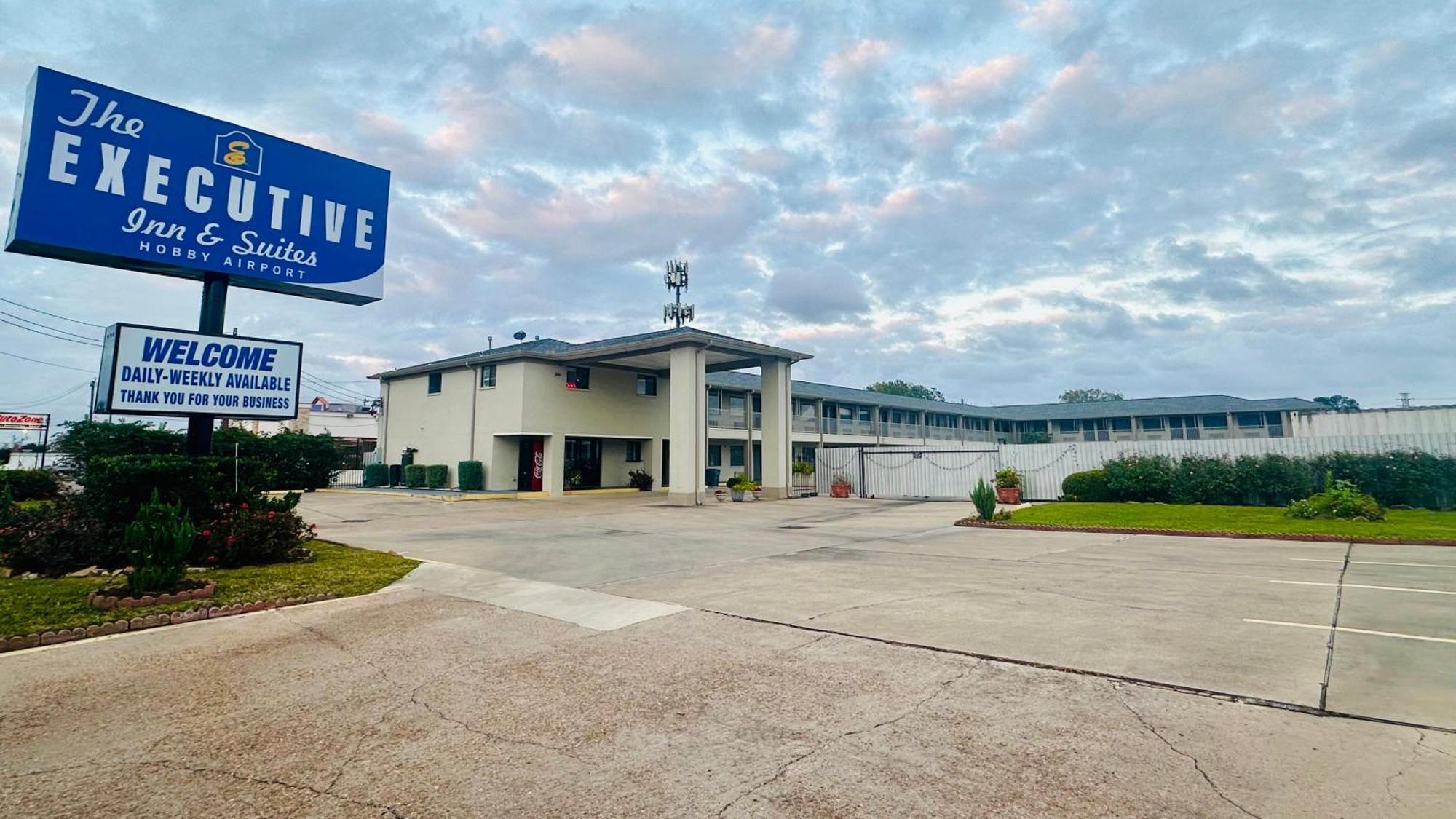 Executive Inn And Suites Хьюстон Экстерьер фото